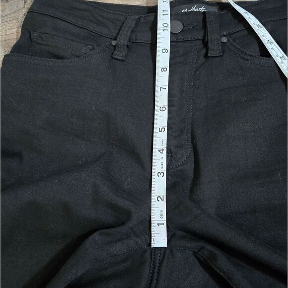 34 Heritage Charisma Relaxed Straight men's Jeans 32x30 - Picture 7 of 13